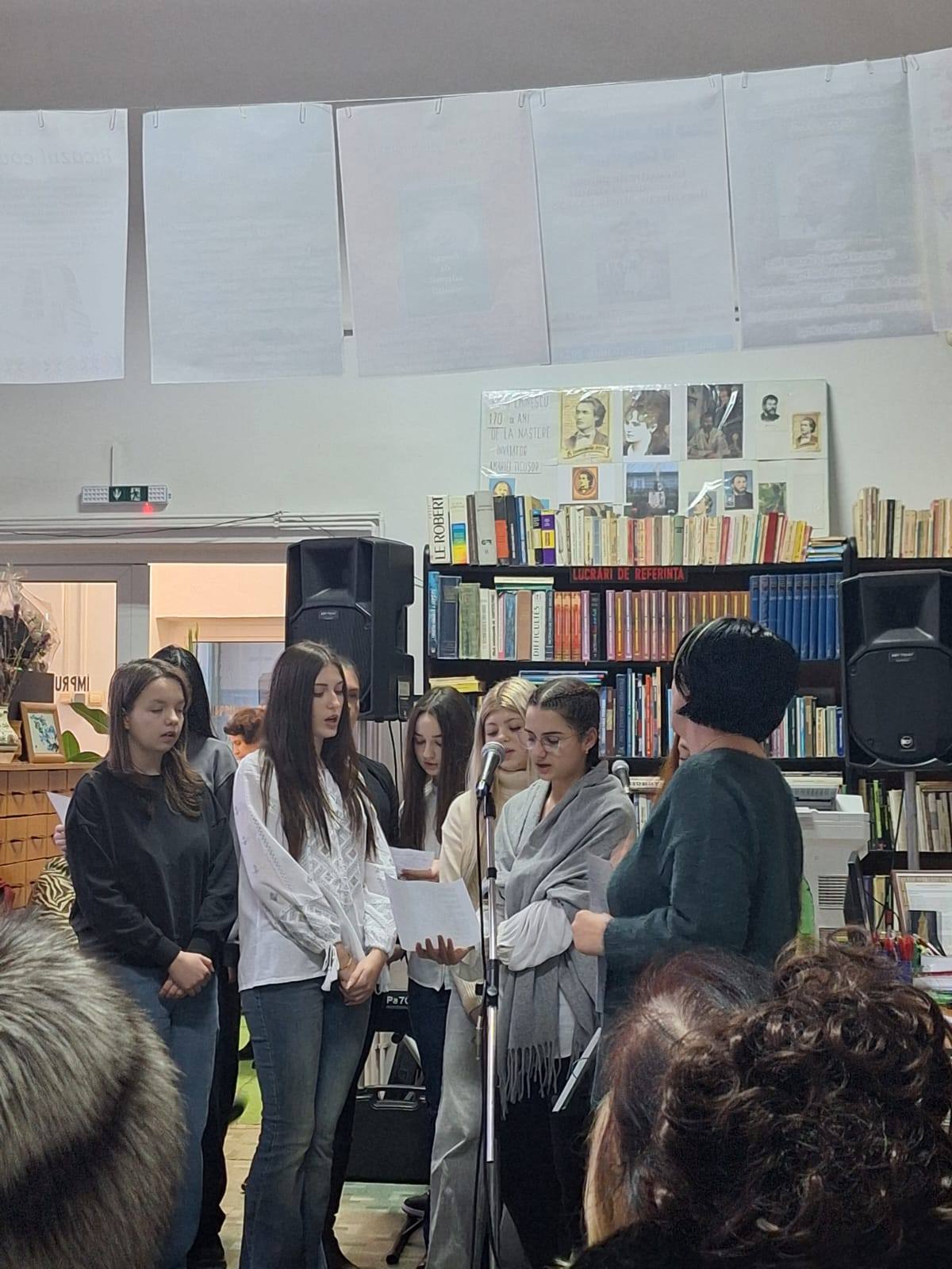 Descriere imagine